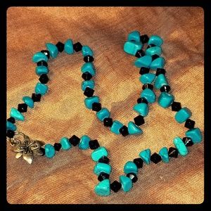 Turquoise and Onyx necklace with silver clasp